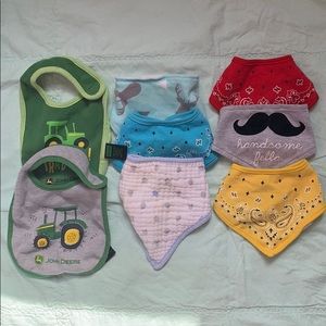 ❤️❤️ 3 for $10❤️❤️ BIBS! Set of 8!